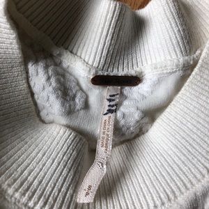 Free People Sweaters - Free people white sweater size:S cotton warm Free People Sweaters - Free people white sweater size:S cotton warm
